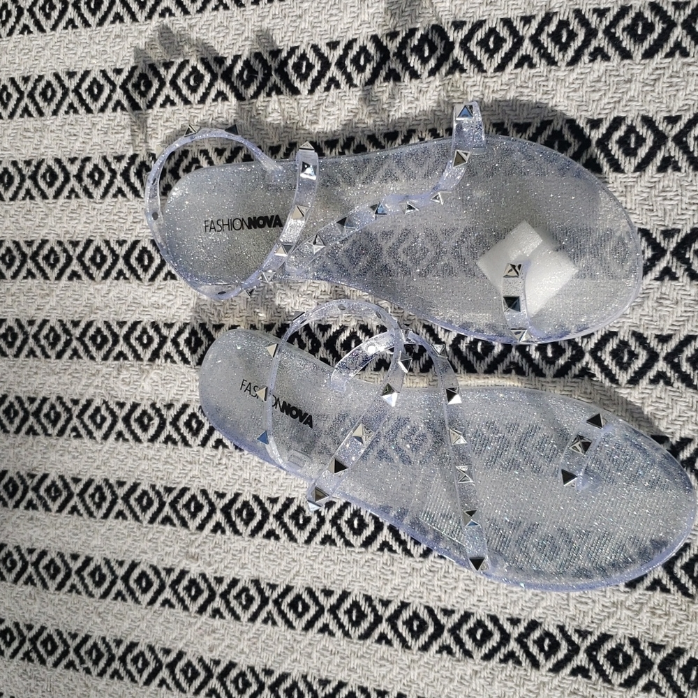 5/$20 DEAL Jelly Sandals NWOT